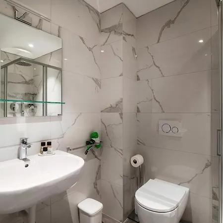 Bell Tower Apartament *